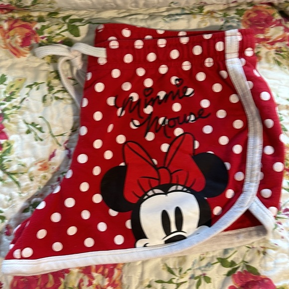 🌺Disney Minnie Mouse shorts - Picture 3 of 3